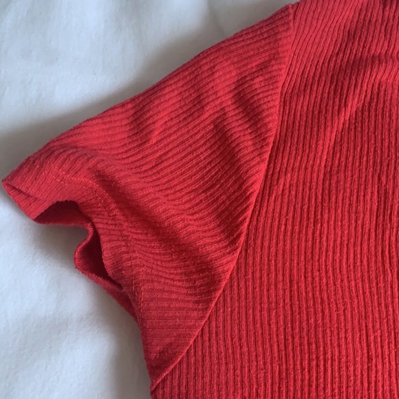 Pacsun Basic Red Ribbed Tee - Picture 3 of 6